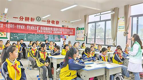 青少年教育服务活动.jpg