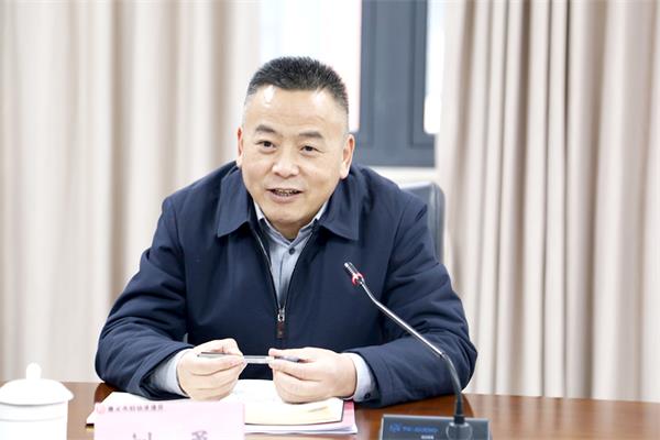 刘勇 (2).jpg