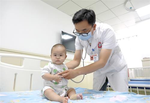 检查健康状况.JPG
